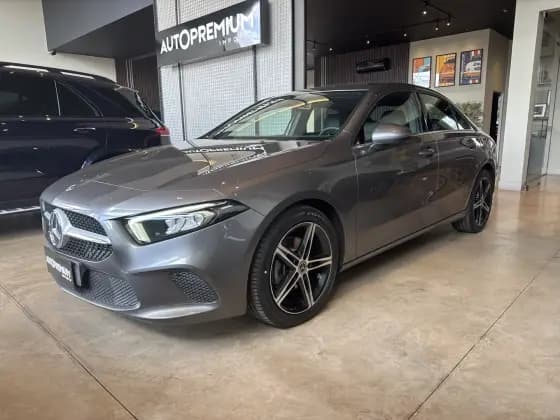 Carro 1.3 CGI GASOLINA STYLE SEDAN 7G-DCT