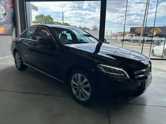 Carro 1.6 CGI FLEX AVANTGARDE 9G-TRONIC