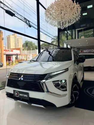 Carro 1.5 MIVEC TURBO GASOLINA HPE-S CVT
