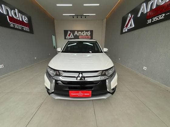 Carro 2.2 4X4 16V DIESEL 4P AUTOMÁTICO