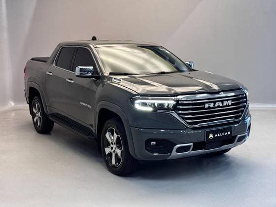 Carro 2.0 TURBO DIESEL LARAMIE 4X4 AUTOMÁTICO