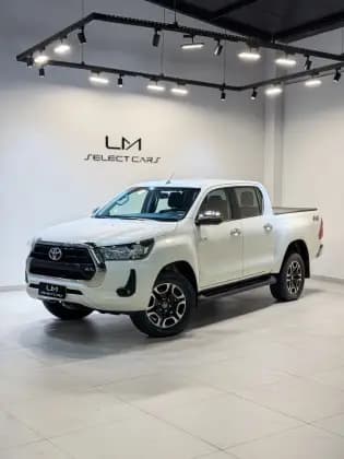 Carro 2.8 D-4D TURBO DIESEL CD SRV 4X4 AUTOMÁTICO