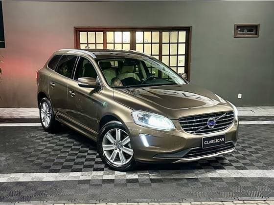 Carro 2.4 D5 KINETIC DIESEL AWD 4P AUTOMÁTICO
