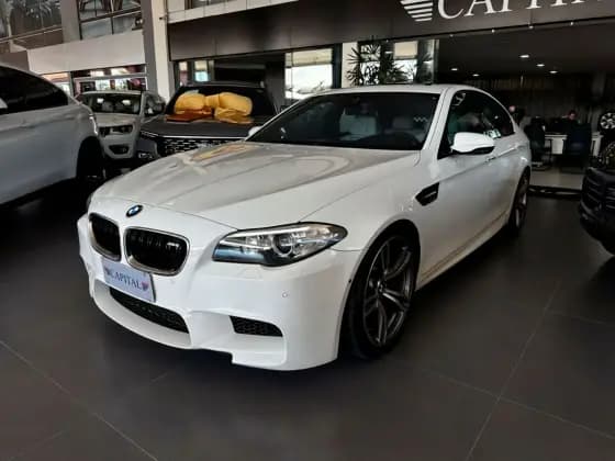 Carro 4.4 V8 32V GASOLINA 4P AUTOMÁTICO