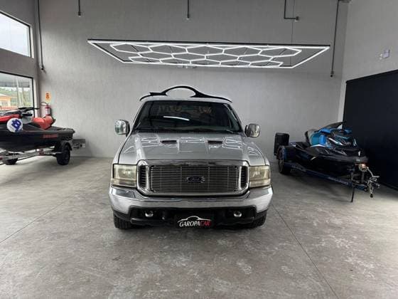 Carro 4.2 TROPICAL CE TURBO DIESEL 2P MANUAL