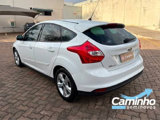 Carro 1.6 S 16V FLEX 4P MANUAL