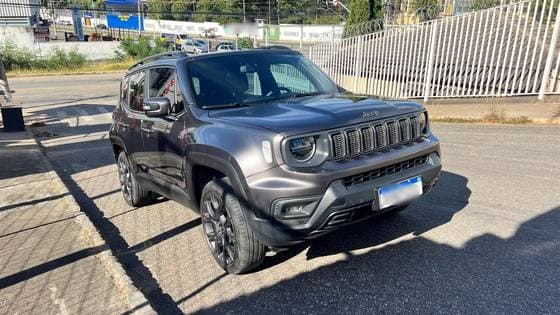 Carro 1.3 T270 TURBO FLEX S 4X4 AT9
