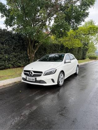 Carro 1.6 CGI FLEX 7G-DCT