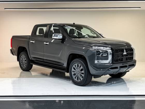 Carro 2.4 BITURBO DIESEL CD HPE 4X4 AUTOMÁTICO