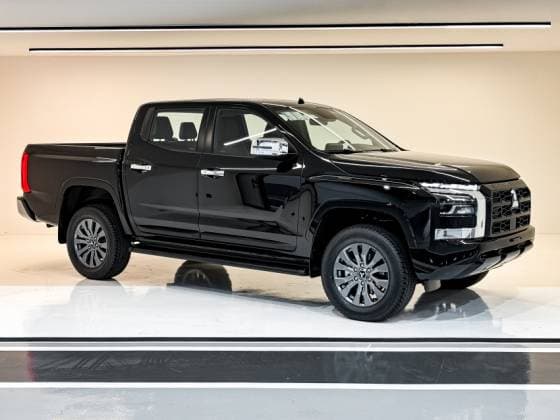 Carro 2.4 BITURBO DIESEL CD HPE 4X4 AUTOMÁTICO