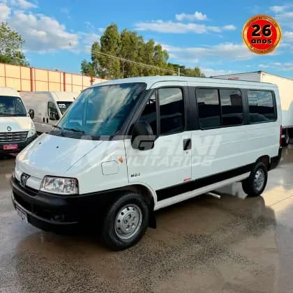 Carro 2.3 HDI 330 PASSAGEIRO 16 LUGARES 8V DIESEL 3P MANUAL
