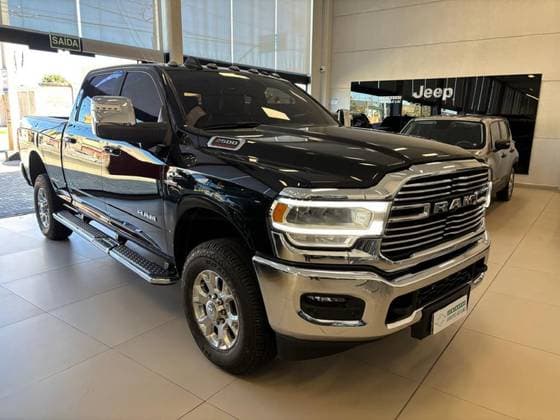 Carro 6.7 I6 TURBO DIESEL LARAMIE CD 4X4 AUTOMÁTICO