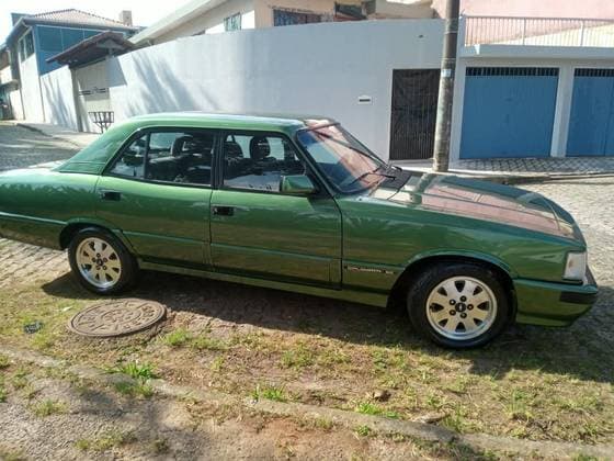Carro 4.1 COMODORO SL/E 12V GASOLINA 4P MANUAL