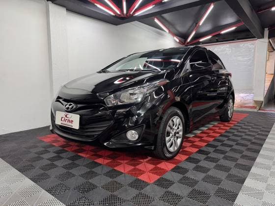 Carro 1.6 COMFORT STYLE 16V FLEX 4P AUTOMÁTICO