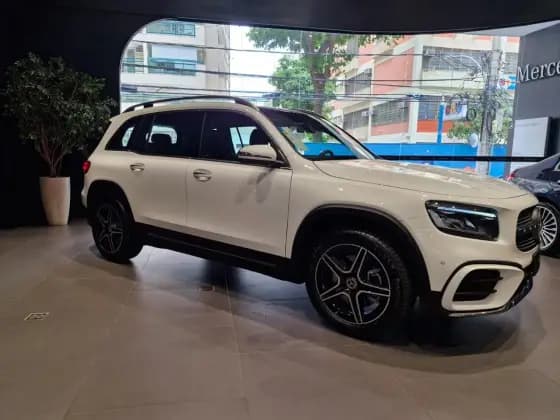 Carro 2.0 MHEV AMG LINE 4MATIC 8G-DCT