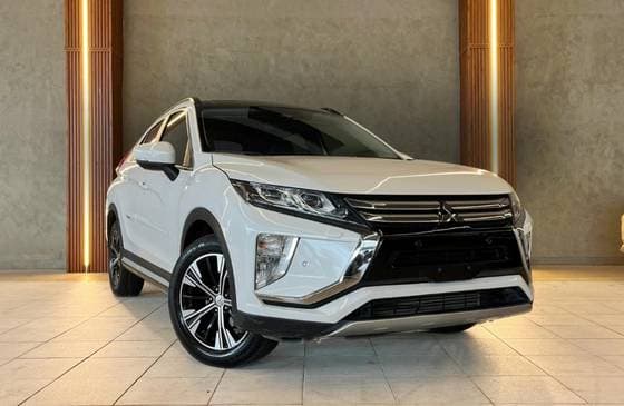 Carro 1.5 MIVEC TURBO GASOLINA HPE-S AWD CVT