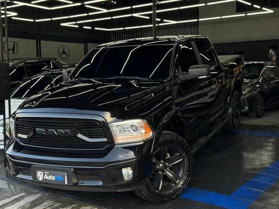 Carro 5.7 V8 GASOLINA LARAMIE CD 4X4 AUTOMÁTICO