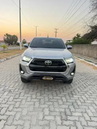 Carro 2.8 D-4D TURBO DIESEL CD SRX 4X4 AUTOMÁTICO