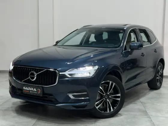Carro 2.0 T8 HYBRID MOMENTUM AWD GEARTRONIC