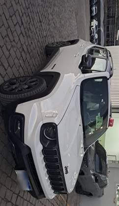 Carro 1.3 T270 TURBO FLEX S 4X4 AT9