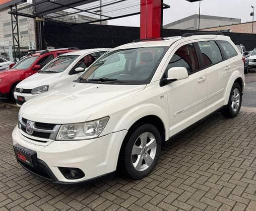Carro 2.4 EMOTION 16V GASOLINA 4P AUTOMÁTICO