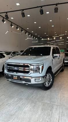 Carro 5.0 V8 GASOLINA CD LARIAT FX4 AUTOMÁTICO