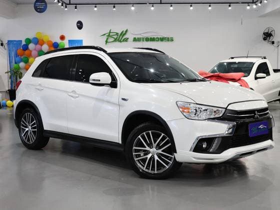 Carro 2.0 MIVEC FLEX HPE AWD CVT