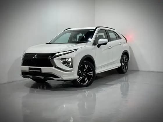 Carro 1.5 MIVEC TURBO GASOLINA HPE CVT