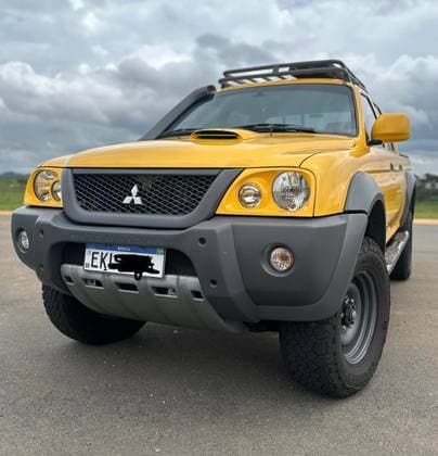 Carro 2.5 4X4 CD 8V TURBO DIESEL 4P MANUAL