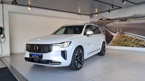 Carro 2.0 T8 PHEV PLUS AWD GEARTRONIC