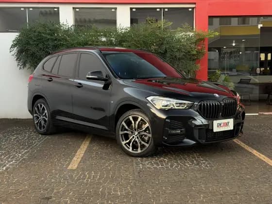 Carro 2.0 16V TURBO ACTIVEFLEX SDRIVE20I M SPORT PLUS 4P AUTOMÁTICO
