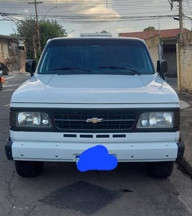 Carro 4.0 CUSTOM S CD 8V TURBO DIESEL 4P MANUAL