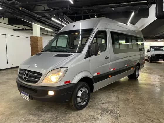 Carro 2.2 515 CDI VAN 18 LUGARES TETO ALTO 16V BI-TURBO DIESEL MANUAL