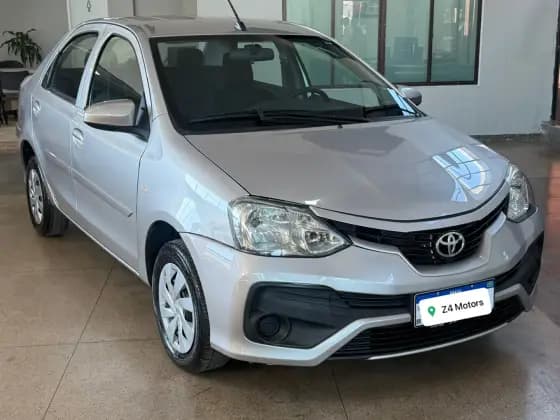 Carro 1.5 X SEDAN 16V FLEX 4P MANUAL