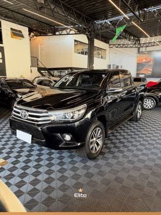 Carro 2.8 SRX 4X4 CD 16V DIESEL 4P AUTOMÁTICO
