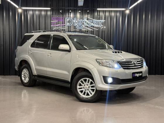 Carro 3.0 SRV 4X4 CD 16V TURBO INTERCOOLER DIESEL 4P AUTOMÁTICO
