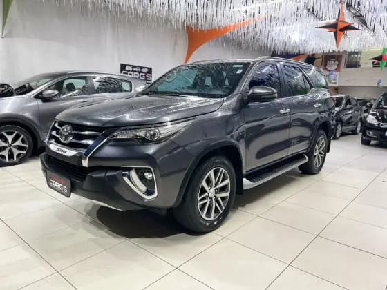 Carro 2.8 SRX 4X4 7 LUGARES 16V TURBO INTERCOOLER DIESEL 4P AUTOMÁTICO