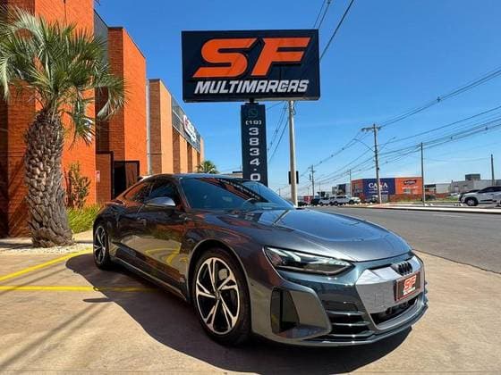 Carro ELÉTRICO SPORTBACK QUATTRO