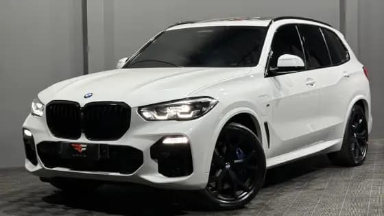 Carro 3.0 I6 TURBO HÍBRIDO XDRIVE45E M SPORT AUTOMÁTICO