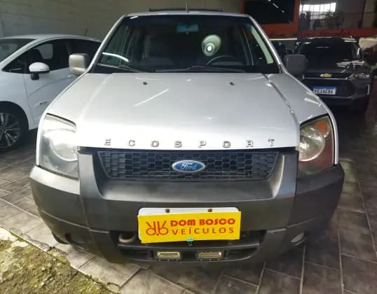 Carro 1.6 XLS 8V GASOLINA 4P MANUAL