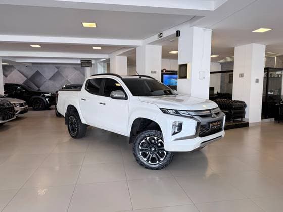 Carro 2.4 16V TURBO DIESEL SPORT HPE CD 4P 4X4 AUTOMÁTICO