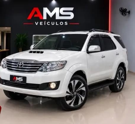 Carro 3.0 SRV 4X4 16V TURBO INTERCOOLER DIESEL 4P AUTOMÁTICO