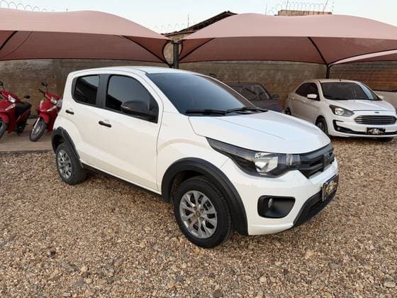 Carro 1.0 FIREFLY FLEX LIKE. MANUAL