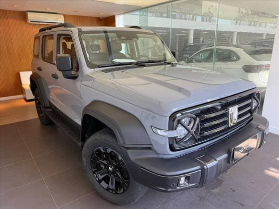Carro 2.0 HI4-T PHEV 4X4 9HAT
