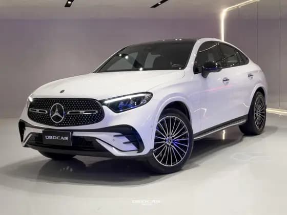 Carro 2.0 MHEV COUPÉ 4MATIC 9G-TRONIC