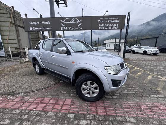 Carro 3.2 HPE 4X4 CD 16V TURBO INTERCOOLER DIESEL 4P AUTOMÁTICO