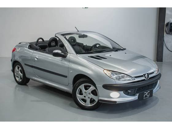 Carro 1.6 CC 16V GASOLINA 2P MANUAL