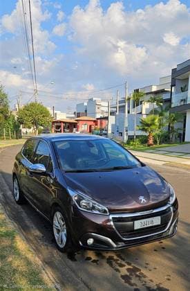 Carro 1.6 URBANTECH 16V FLEX 4P AUTOMÁTICO