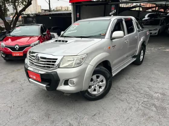 Carro 2.7 SR 4X2 CD 16V FLEX 4P AUTOMÁTICO