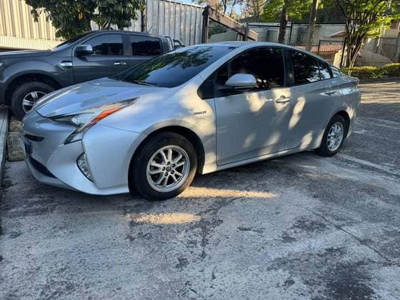 Carro 1.8 16V HÍBRIDO 4P AUTOMÁTICO